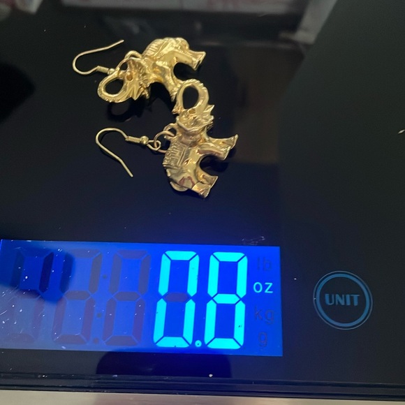Handmade Gold Elephant Earrings - Picture 11 of 12